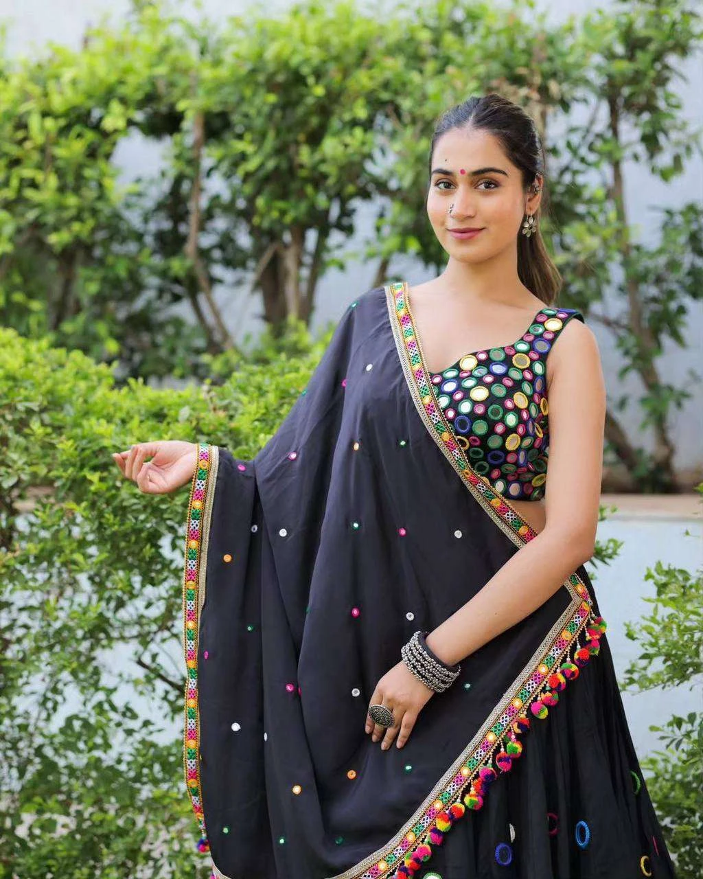 Vardan Ethnic Lg 608 Pure Muslin Wholesale Lehenga Choli — Wholesale Lehenga, MPA wholesale from Surat — view 6